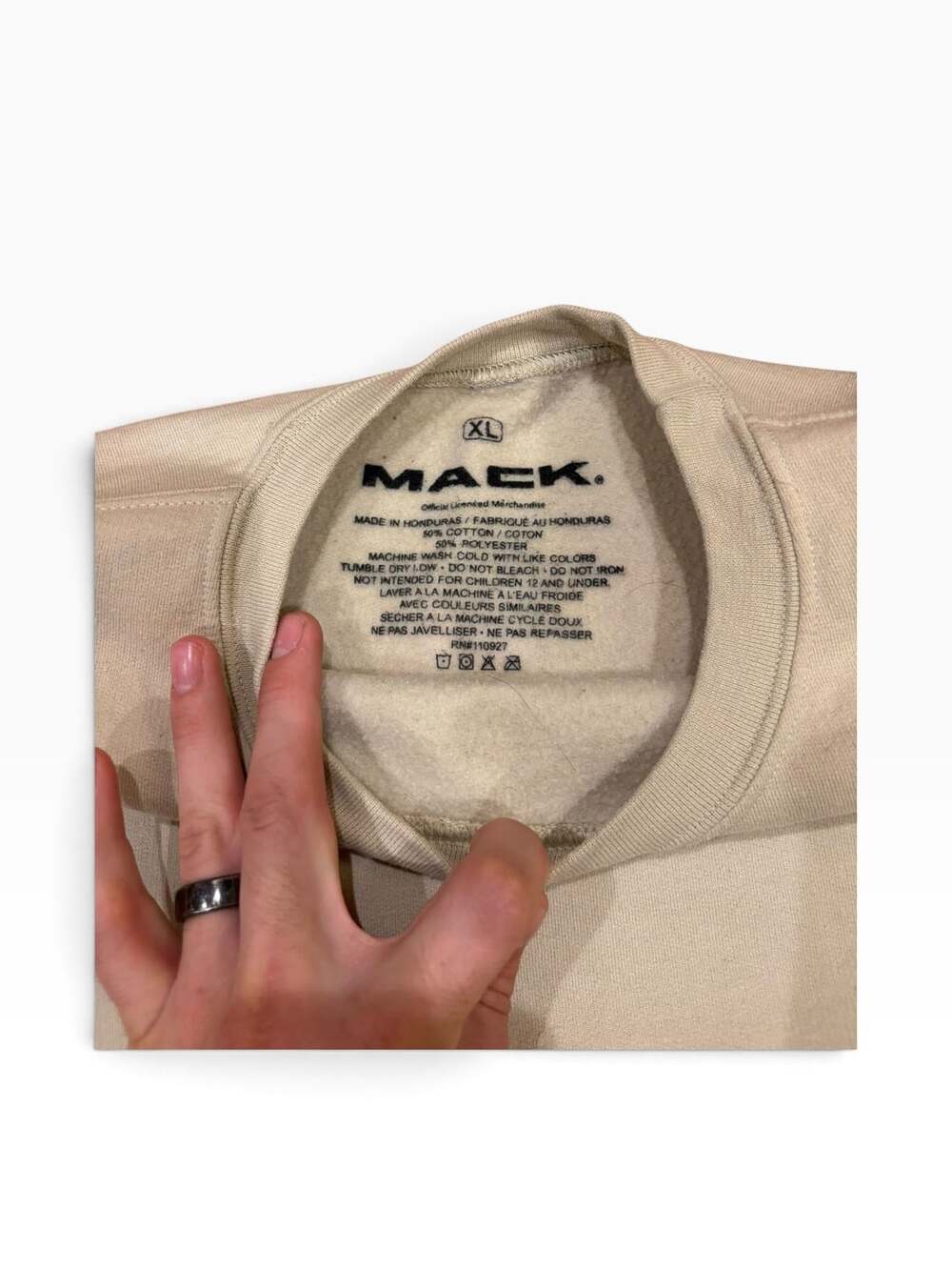 Mack Trucks Vintage Style Graphic Cream Sweatshirt Size XL - Picture 3 of 5